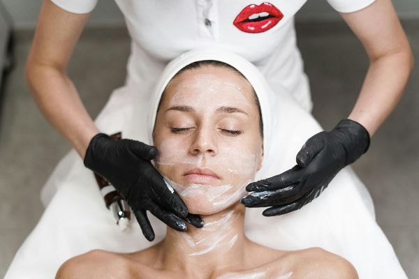 Skincare Trends for 2026: Smarter, Simpler, Stronger